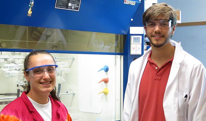 Ashleigh Stephan '15 and Jacob Wagner '15