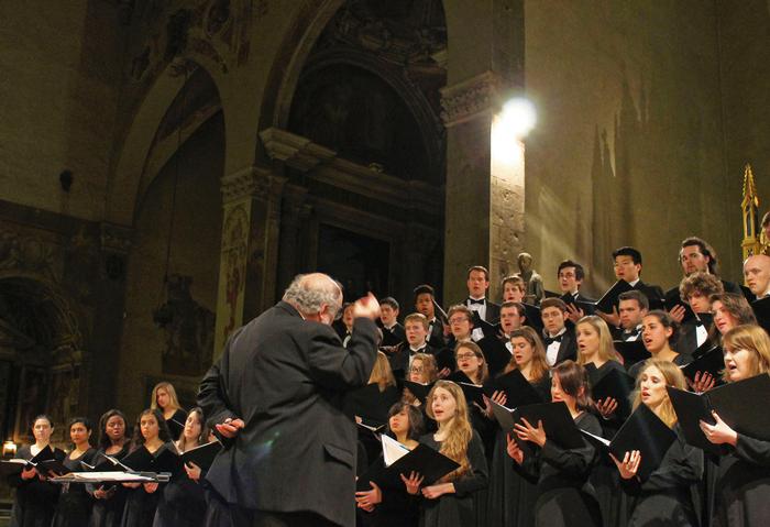 The choir performing in The Basilica Santa Trinita in Florence.