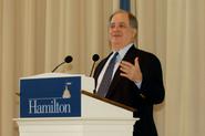 New York Times columnist Frank Rich entertained a Fallcoming crowd in the Chapel.