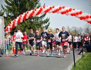 Runners and walkers at the 13th annual AIDS Hike for Life on Hamilton's campus.