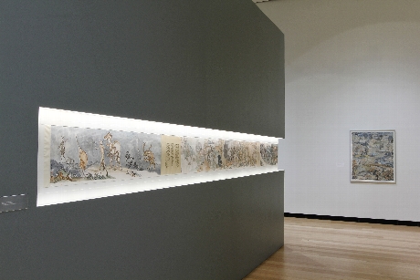  Exhibition installation view of "Yun-Fei Ji: The Intimate Universe." Photograph by John Bentham.