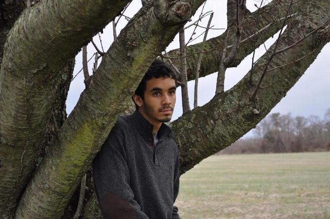 Jake Blount ’17 Hopes to Uncover The “Ithaca Sound” in Emerson Project