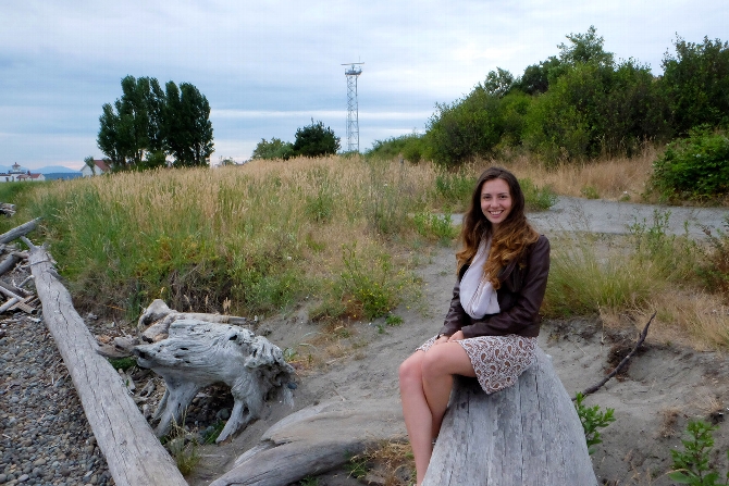 Tina Mangelova ’16 Pursues Travel Internship with Go Overseas