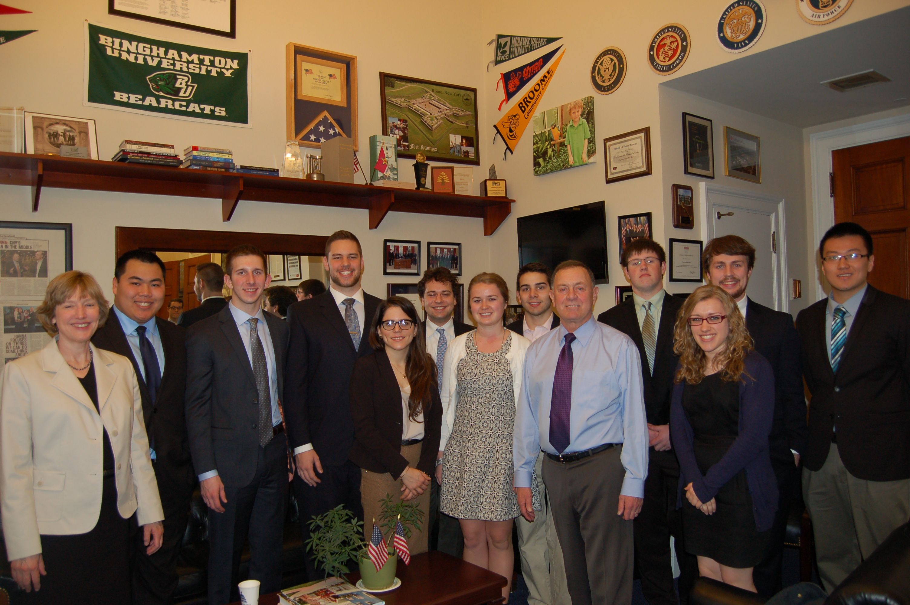 Hamilton's Washington Program students with Rep. Richard Hanna.