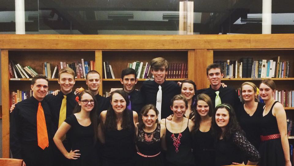 Members of the 2014-15 Duelly Noted a capella group.