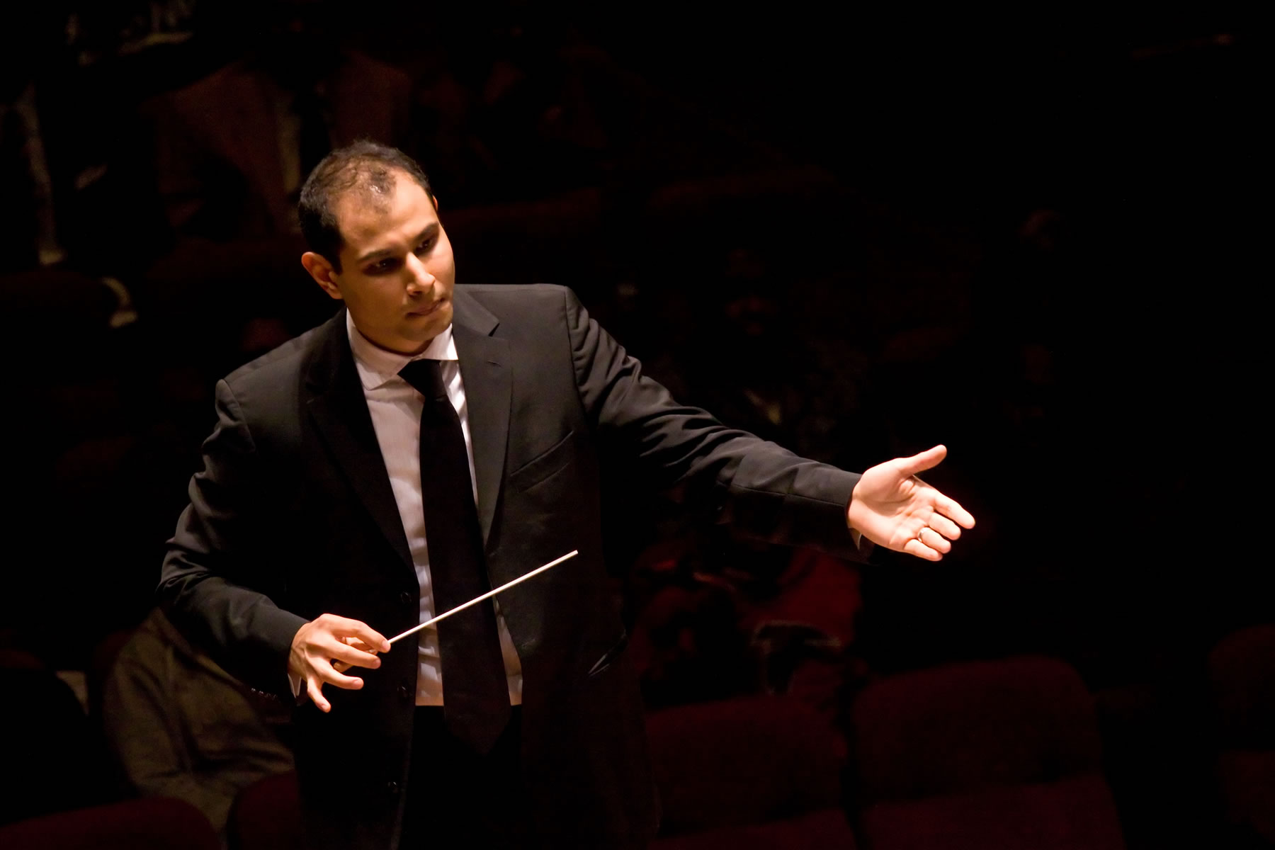 Symphoria conductor Fawzi Haimor