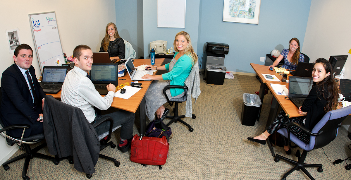 Hamilton south? From left Fletcher Wright '14, Dima Kaigorodov '16, Katie McGuire '11, Meg Alexander '15, Adriana Fracchia '14 and Emily Rivera '16 work together at IOS Partners in Washington, D.C..