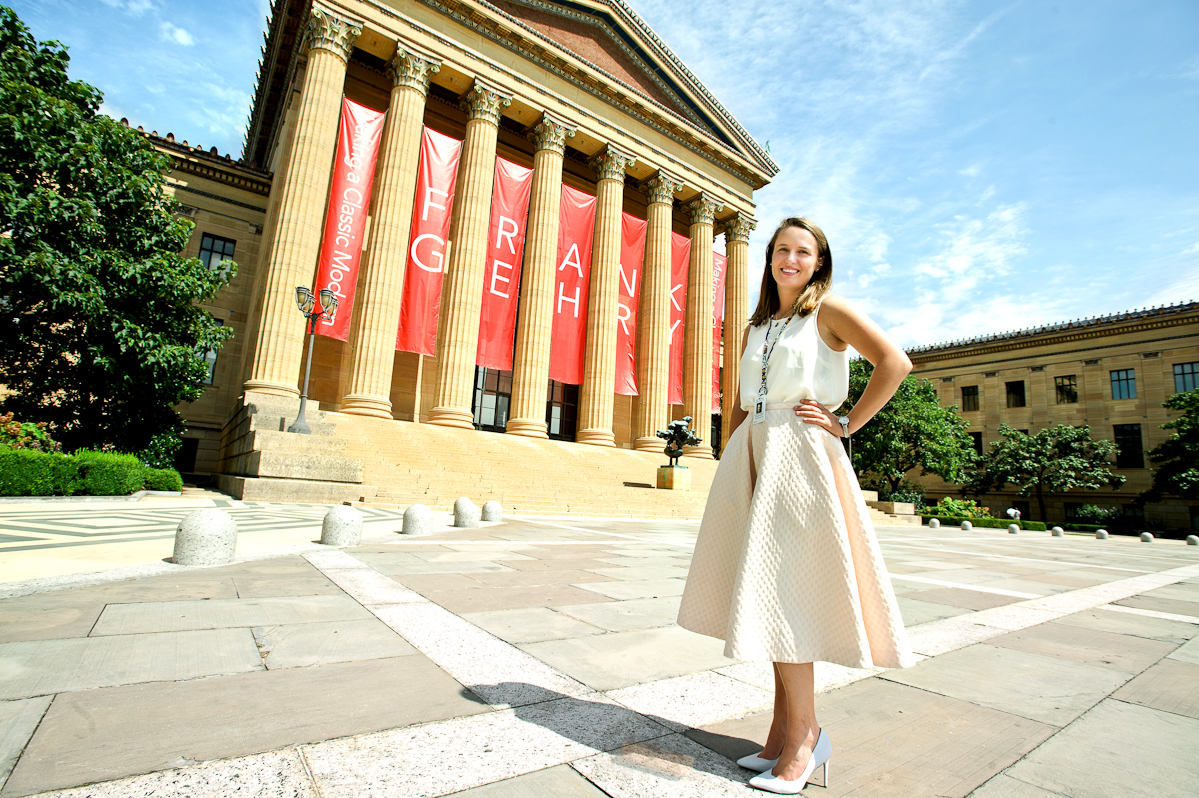 Mackenzie Leavenworth ’15 at the Philadelphia Museum of Art.