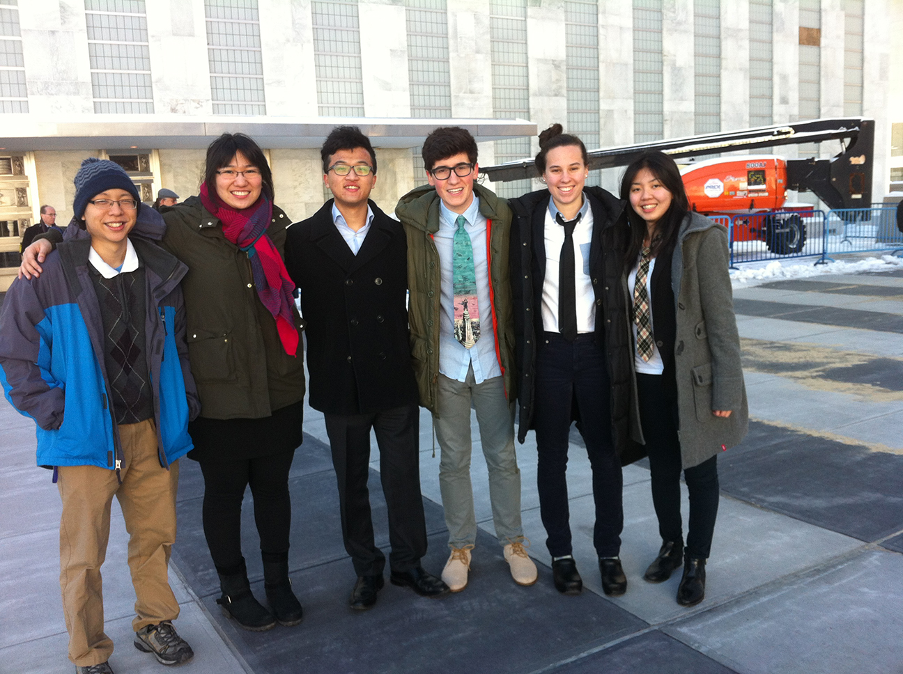 Sterling Xie '16, Jessica Tang '16, Sitong Chen '16, Bennett Glace '16, Phoebe Greenwald '16 and Holly Chen '16.