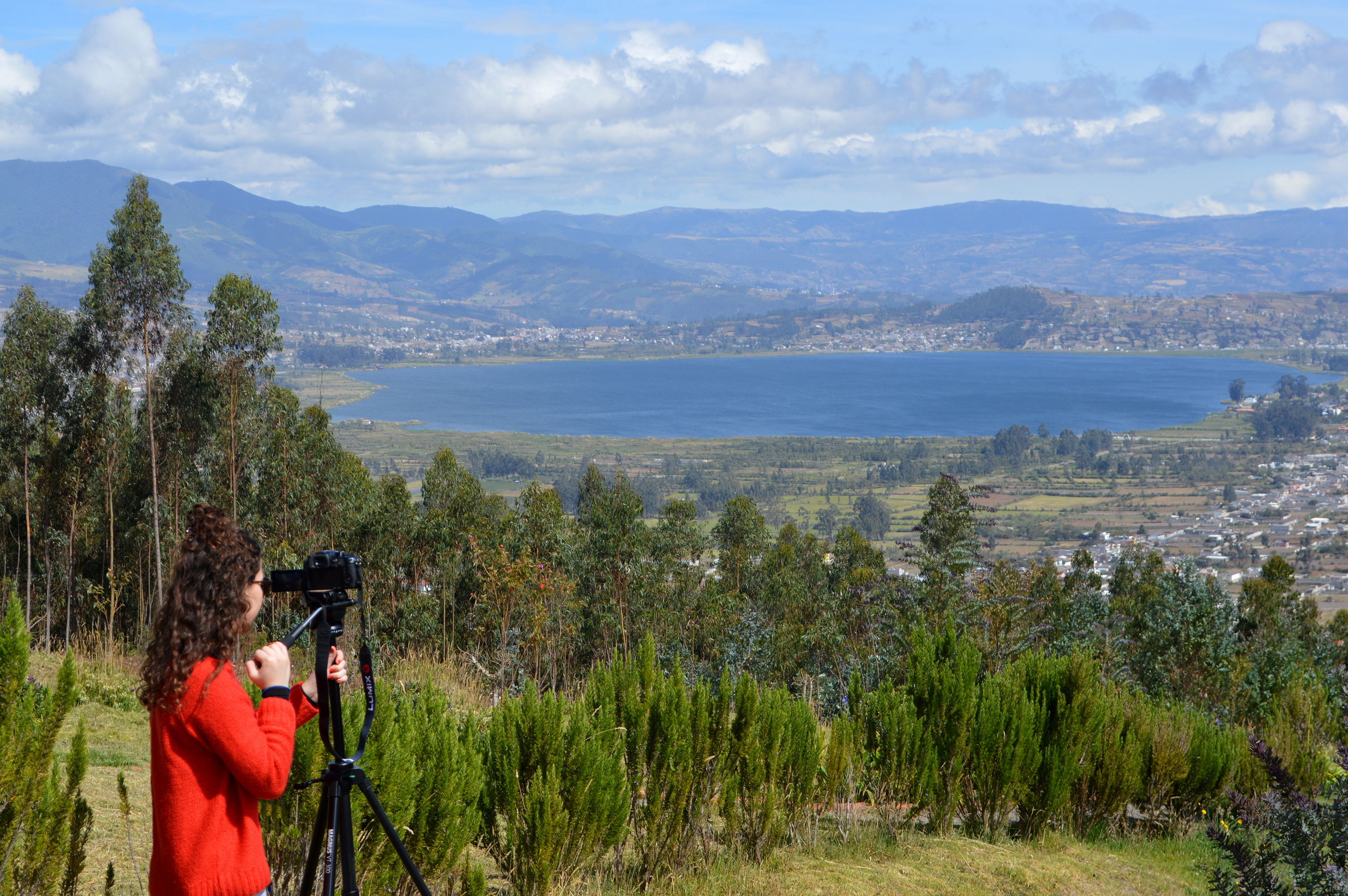 Paula Ortiz '18 shoots her film in Otavalo, Ecuador, overlooking Imbabura mountain.