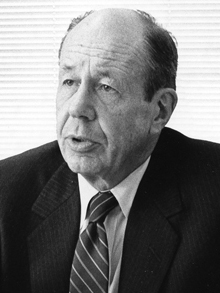 Ralph E. Hansmann ’40