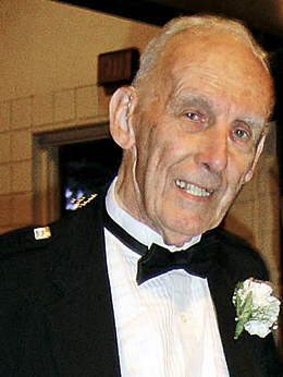 Eldred L. Ross ’40